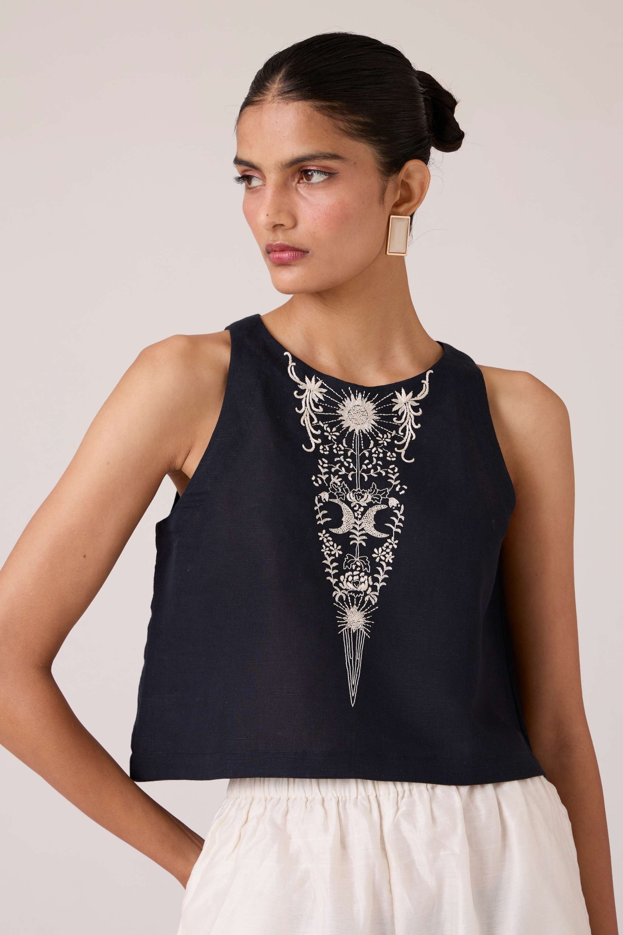 Evora Black Embroidered Top - Image 7