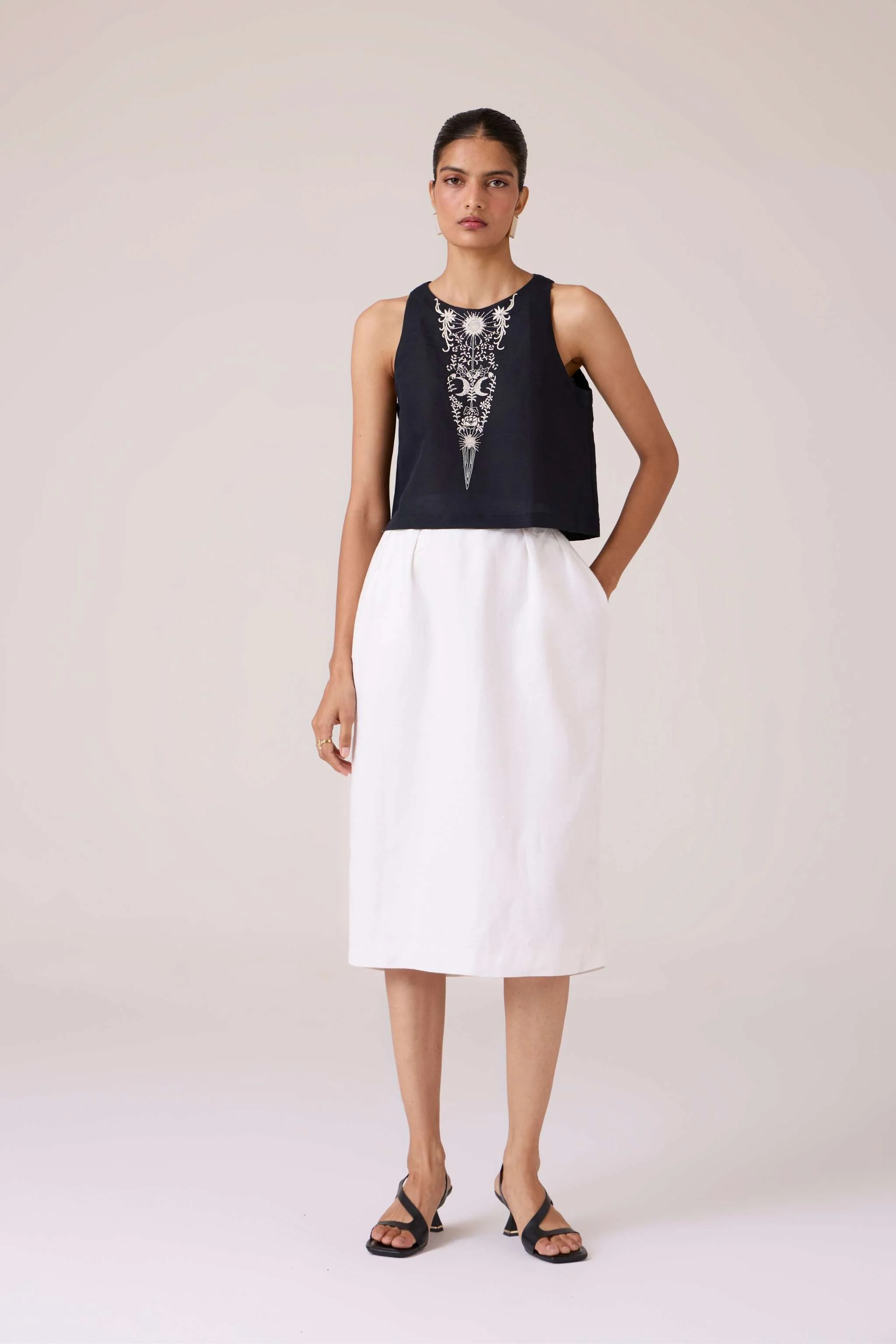 Evora Black Embroidered Top - Image 9