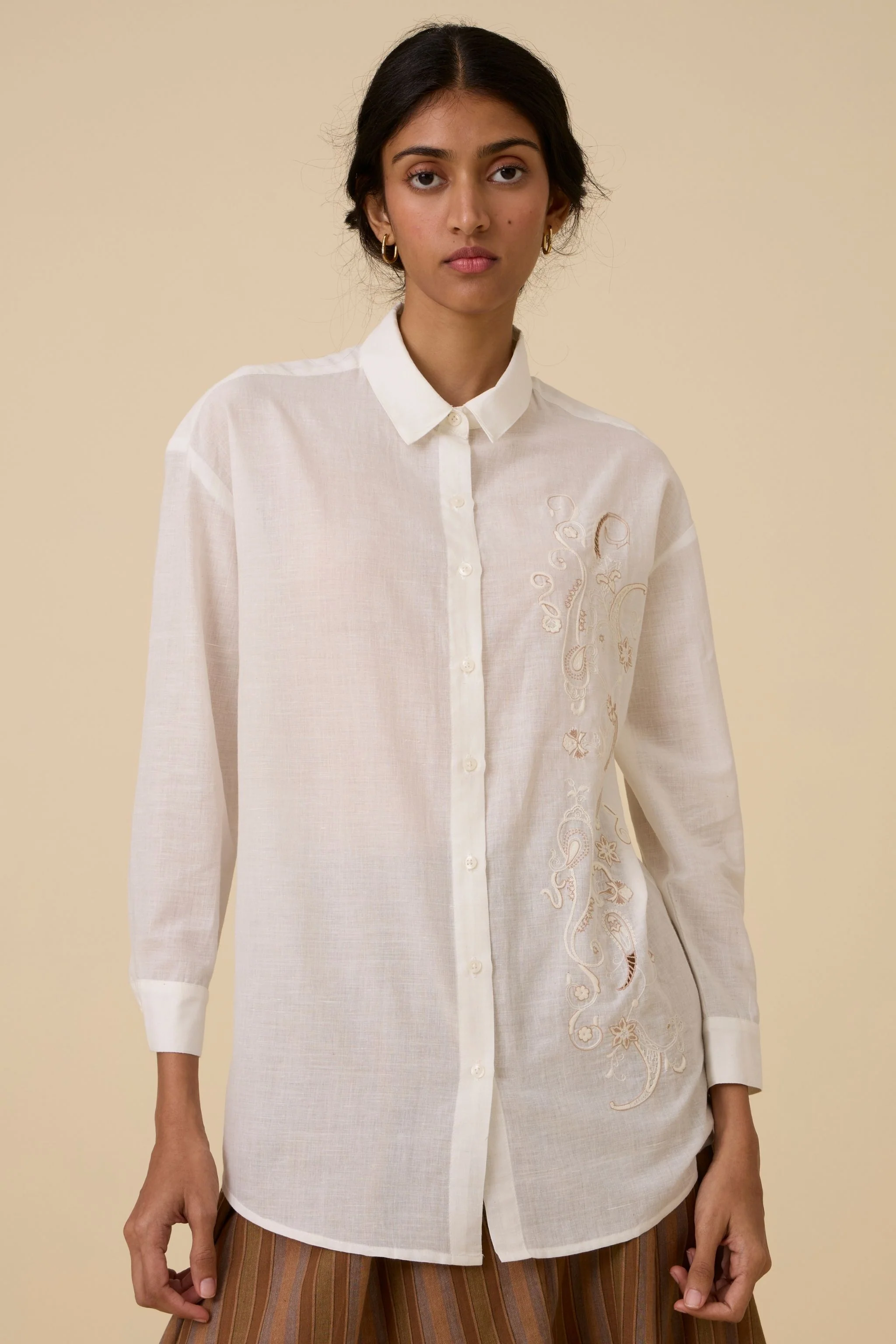 Joyce Embroidered handwoven shirt - Image 4