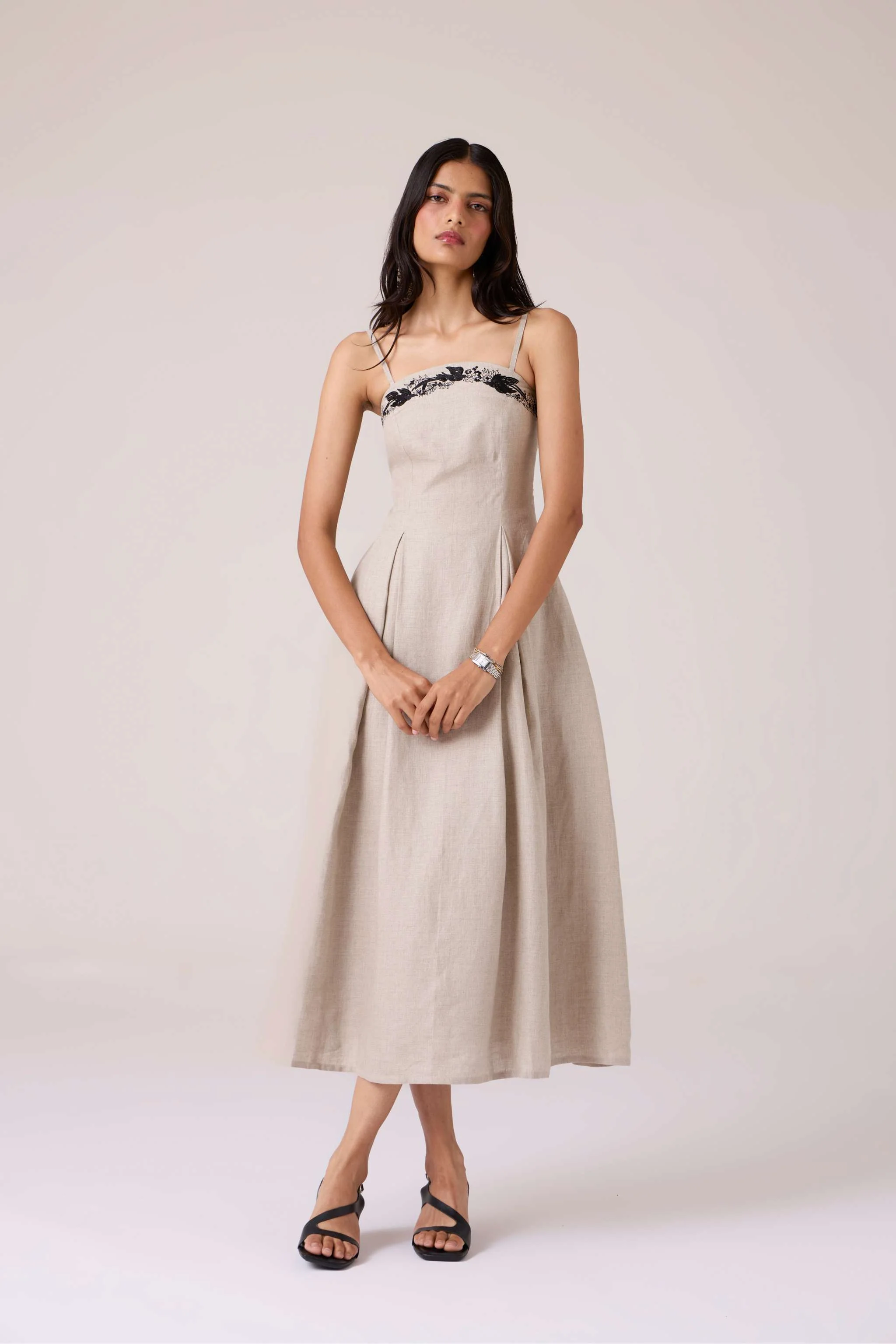 Suhjan Beige Linen Dress - Image 10