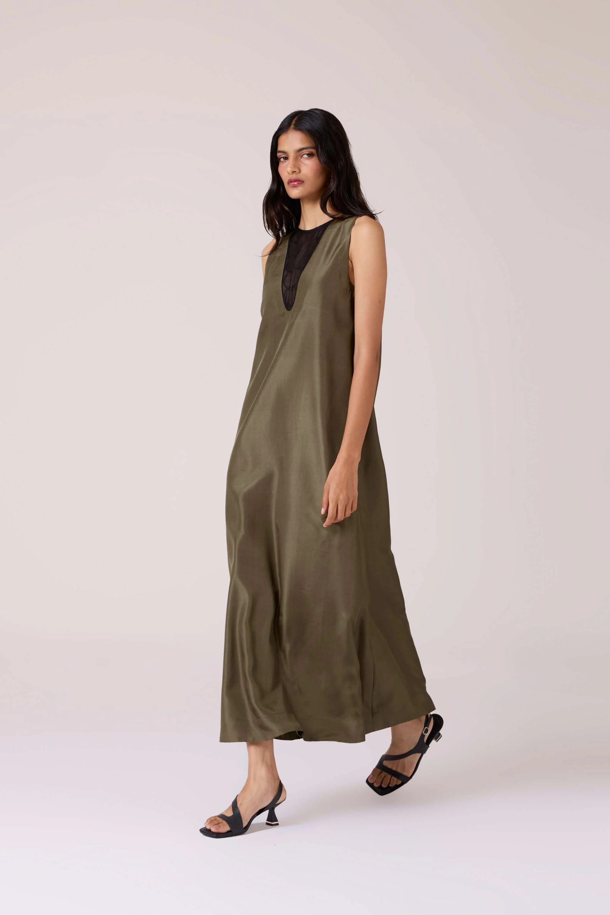 Velyra Olive Silk Dress - Image 12